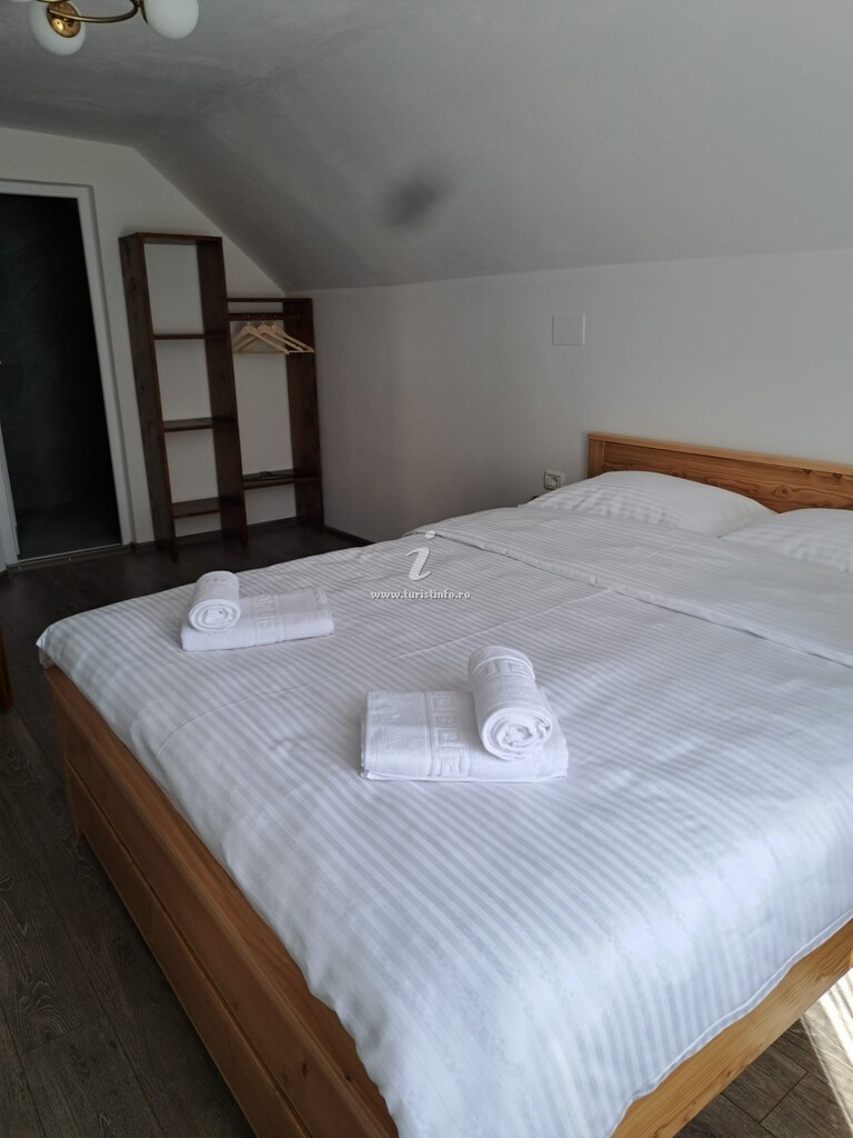 Pensiunea Casa de Sub Deal