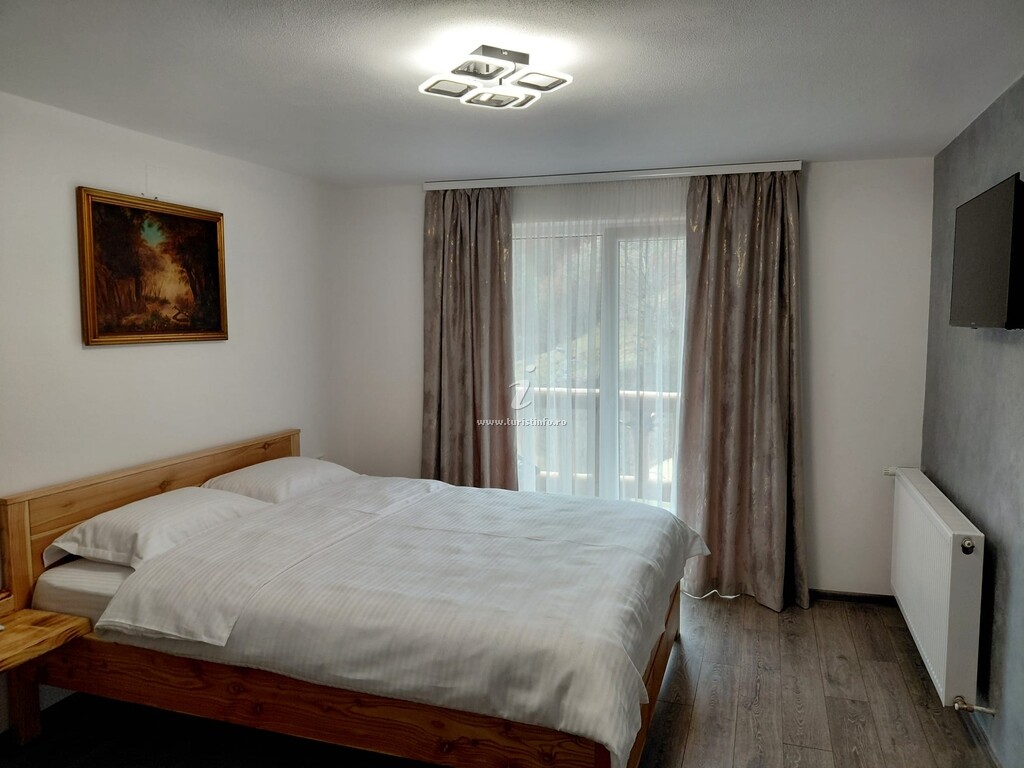 Pensiunea Casa de Sub Deal