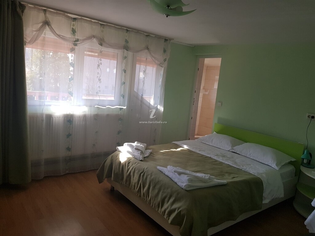 Casa Leo și Georgiana