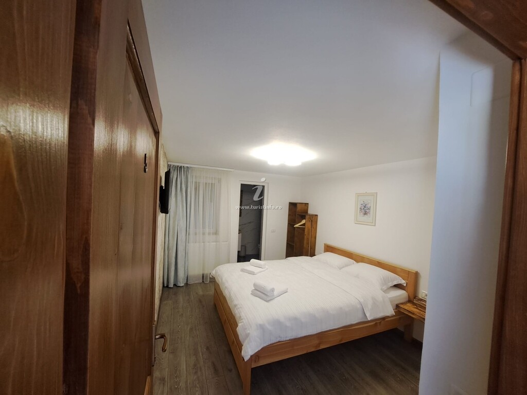 Pensiunea Casa de Sub Deal