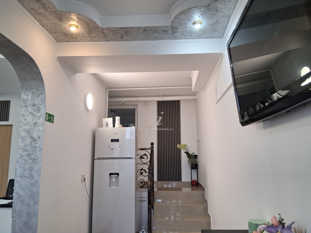 Camere de închiriat Căldură Rodica