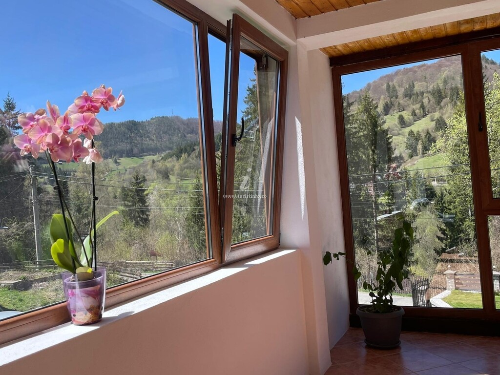 Casa Larisa