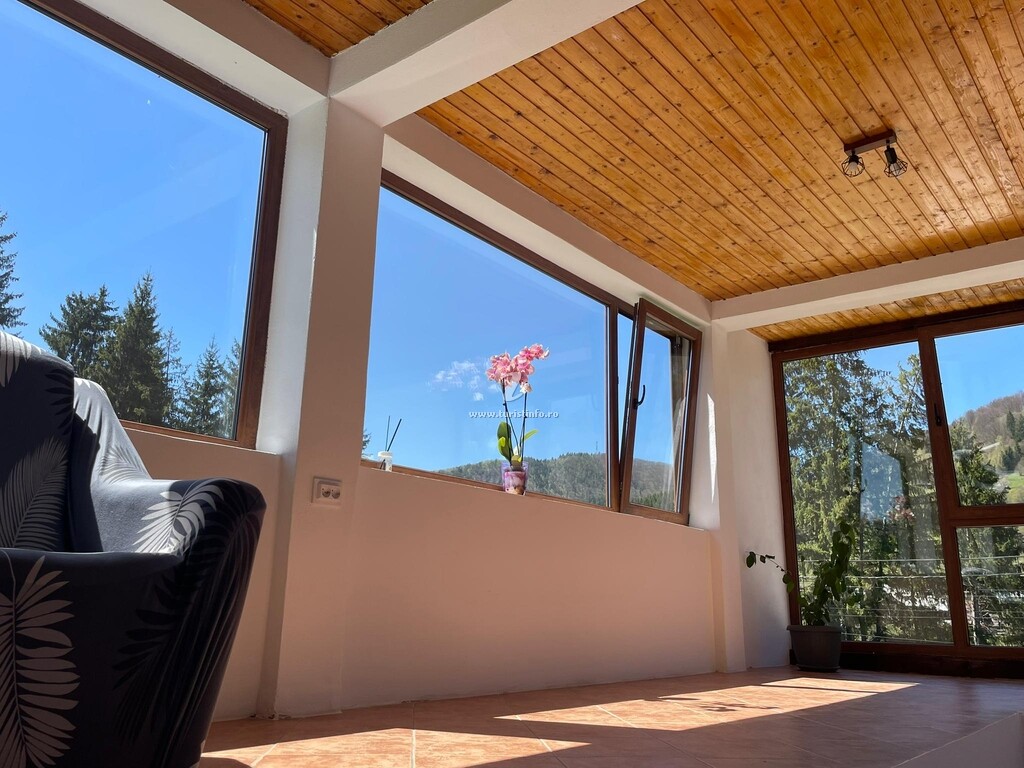 Casa Larisa