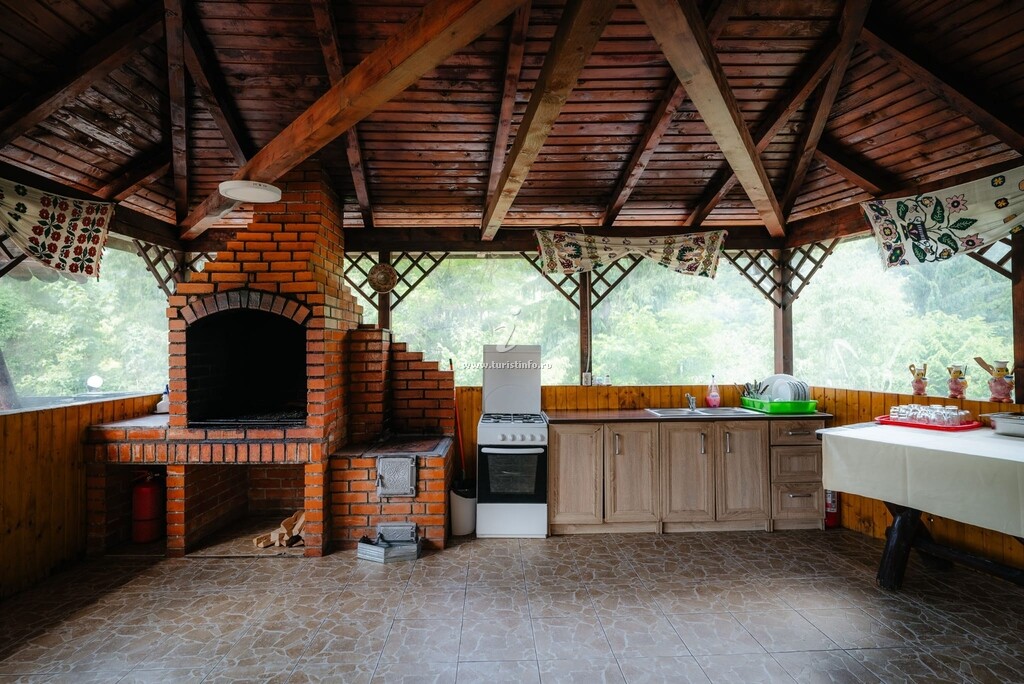 Casa Larisa