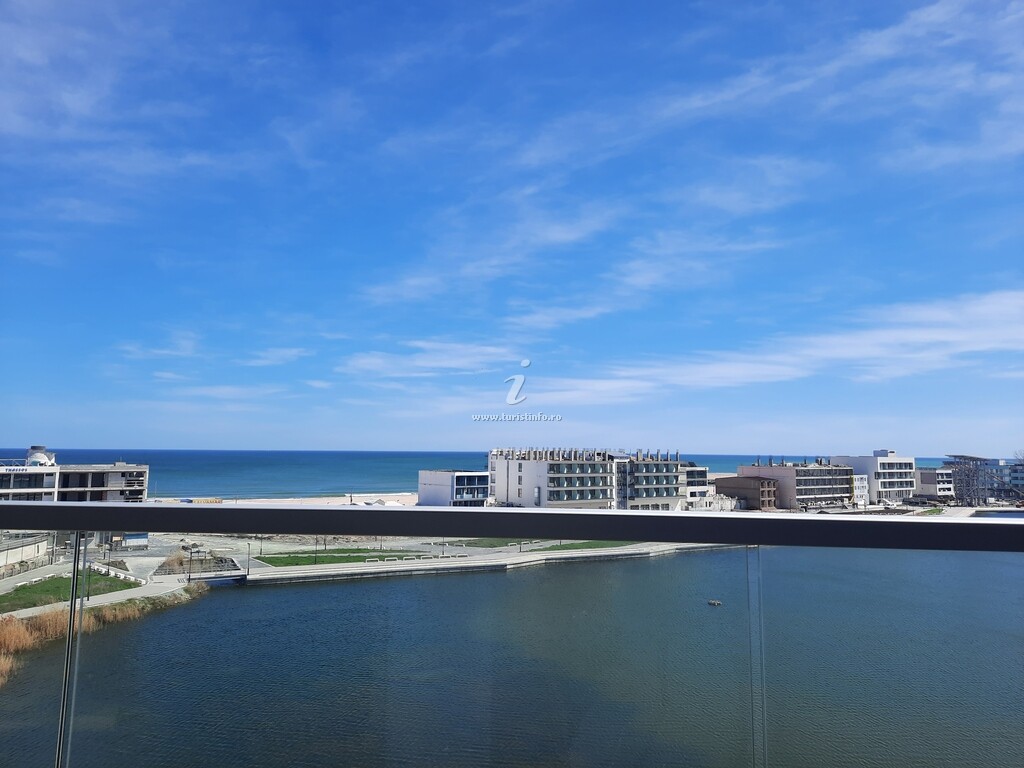 Apartamente Vista Lago E Mare