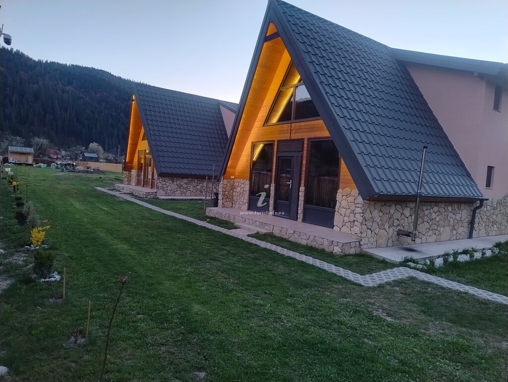 A-frame Emali