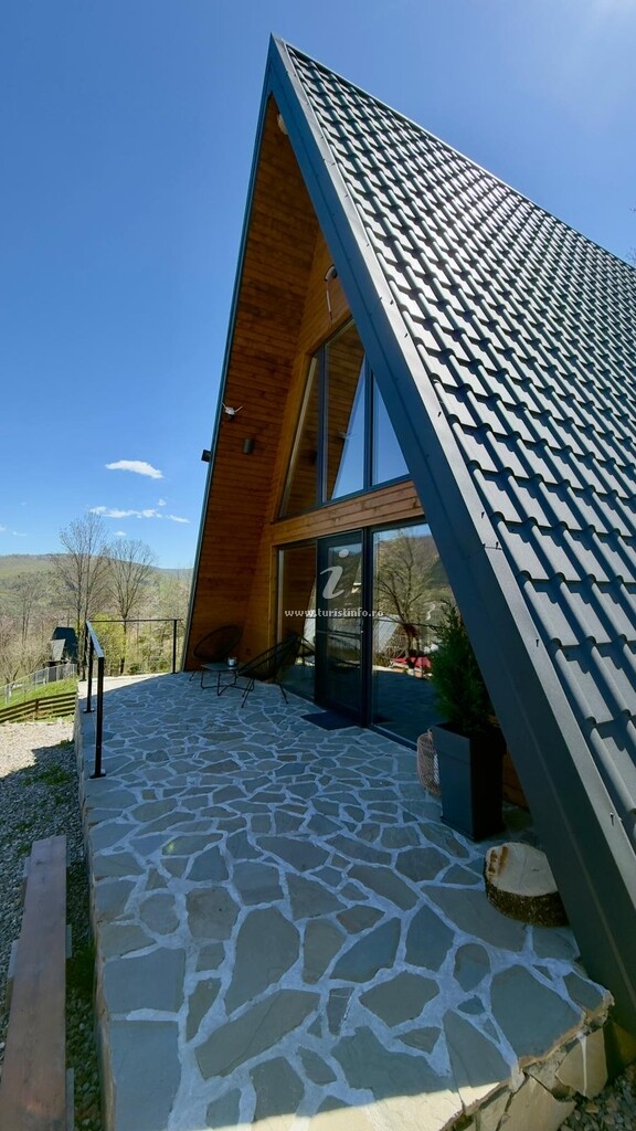 A-frame Bâzz