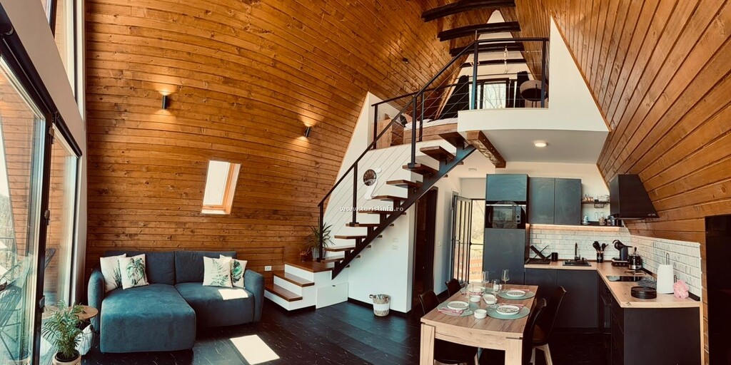 A-frame Bâzz