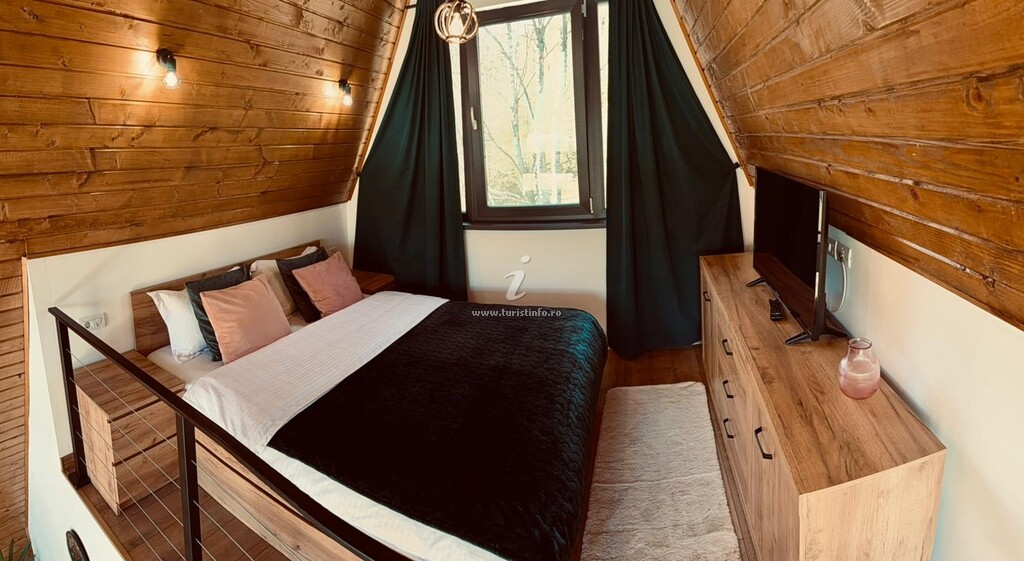 A-frame Bâzz