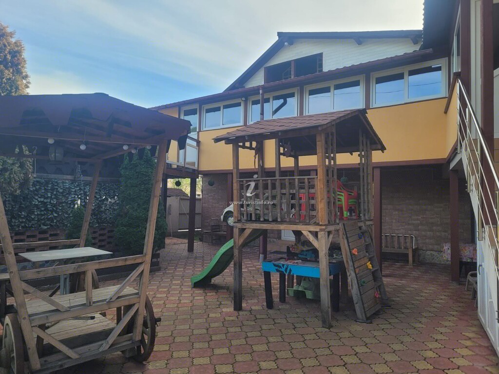 Casa Leo și Georgiana