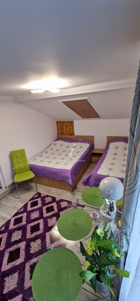 Camere de închiriat Căldură Rodica
