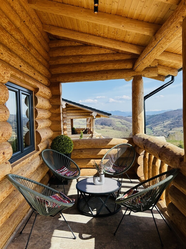 Sub stele Chalets