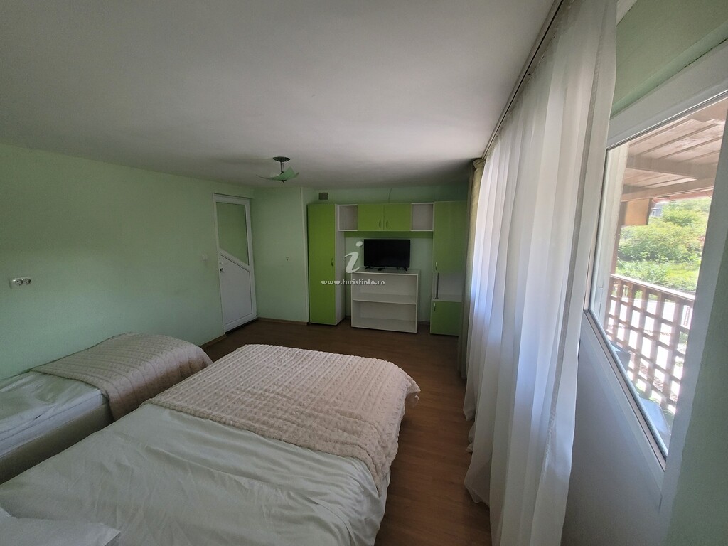 Casa Leo și Georgiana