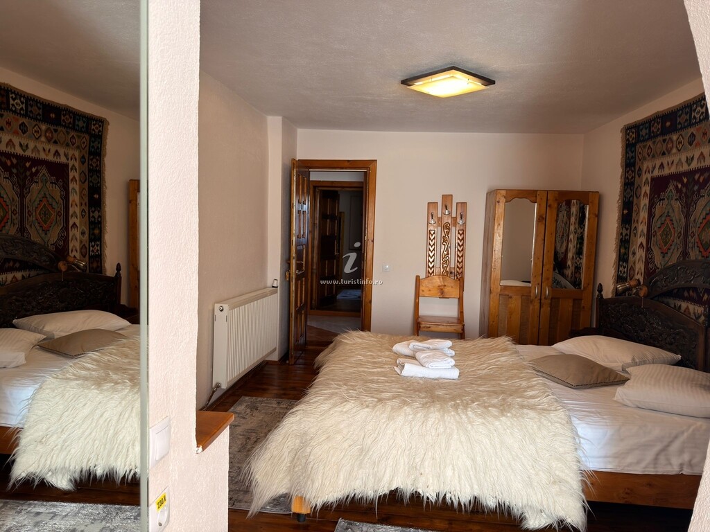 Pensiunea Agroturistică Casa Ciobanească