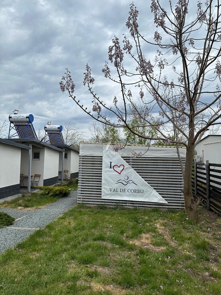 Bungalourile Val de Corbu