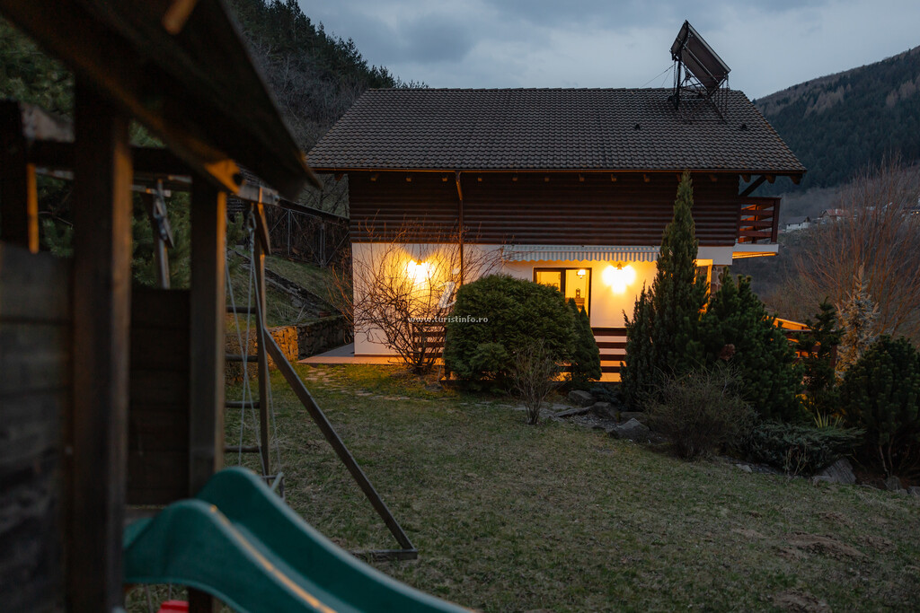 Vila Grădina de sub Soare