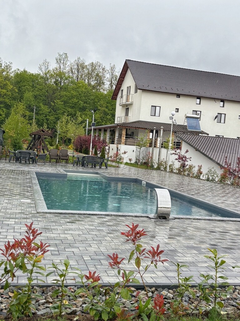 Pensiunea Rem Garden