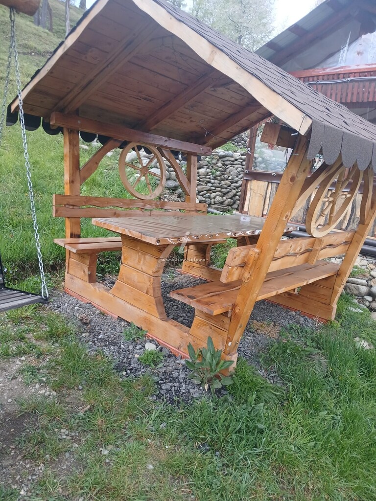 Sus la Căsuță