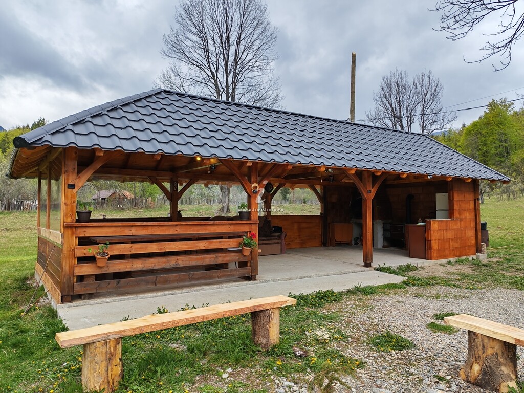 Casa de vacanță Mira