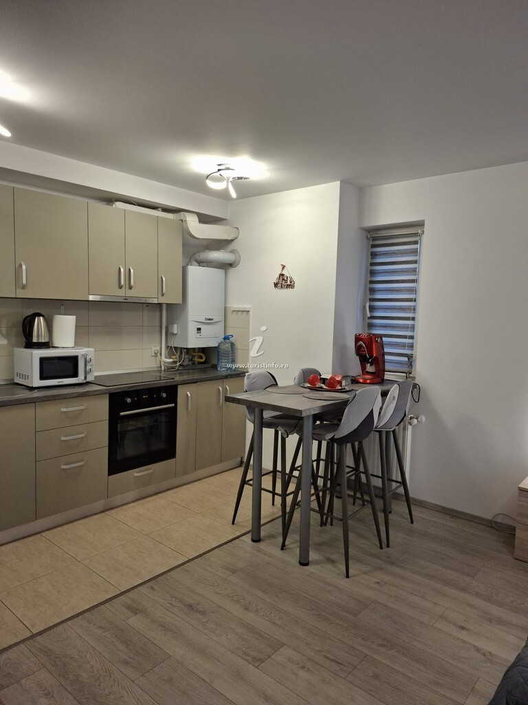 Apartament C&C