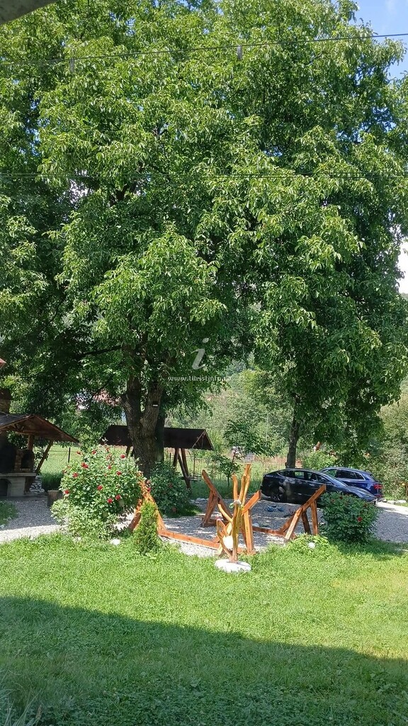 Casa Tudor și Eva