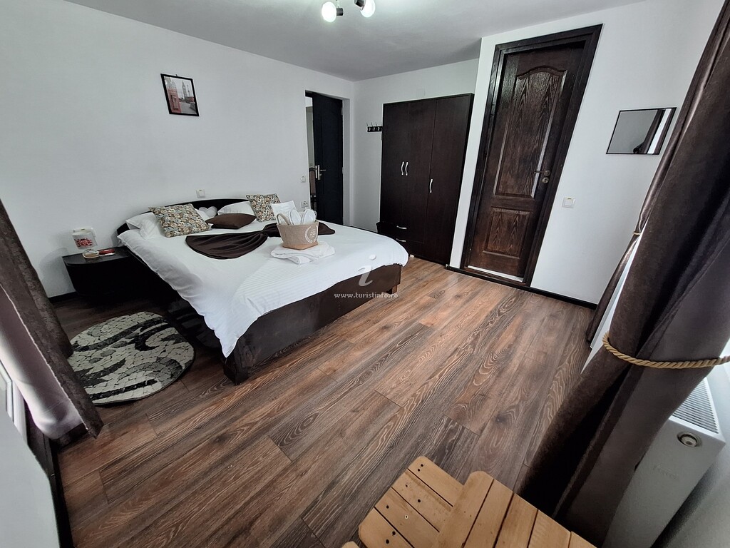 Casa Tudor și Eva