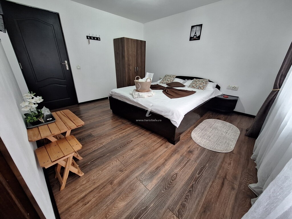 Casa Tudor și Eva