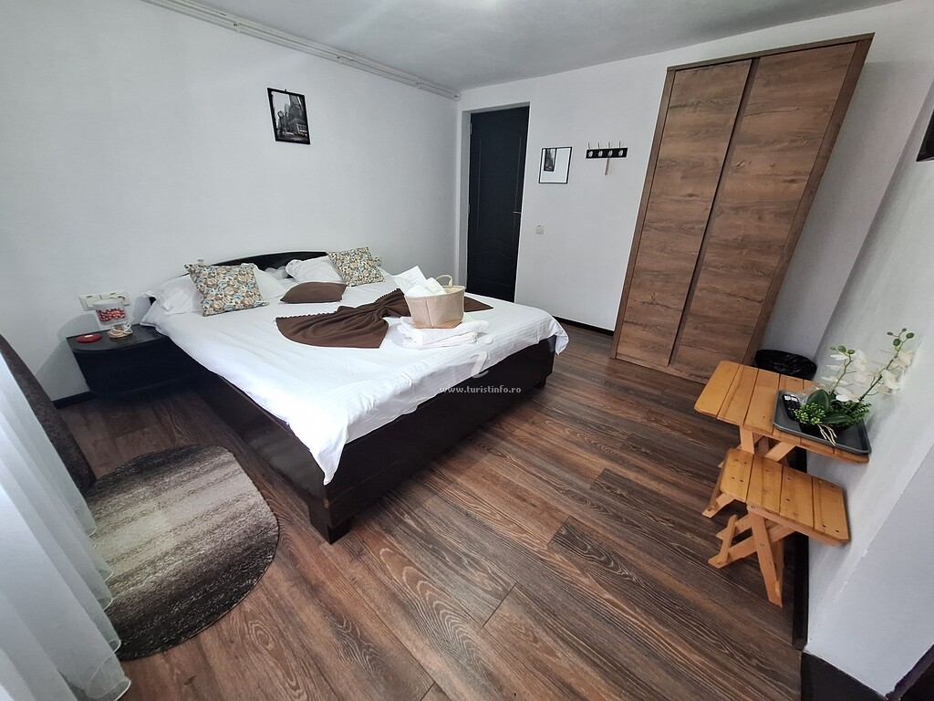 Casa Tudor și Eva