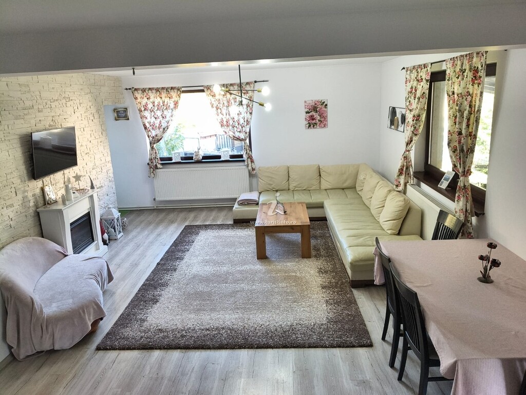 Casa Roxana
