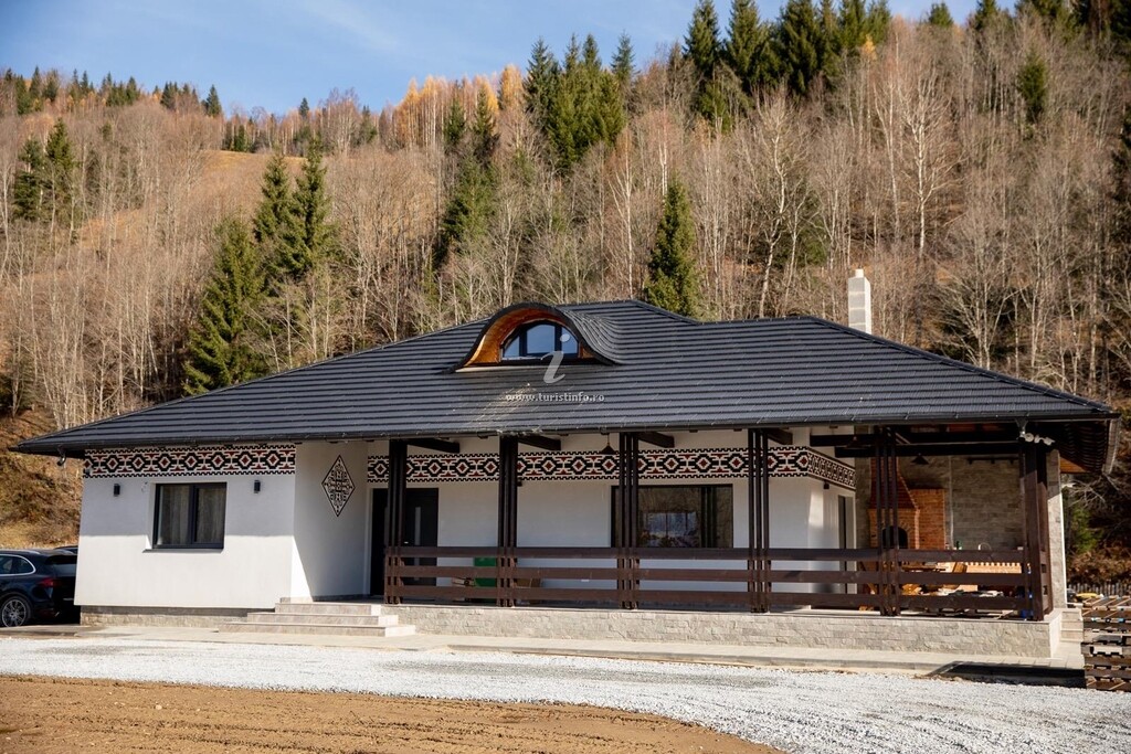 Casa de vacanță Căsuța Lizucăi