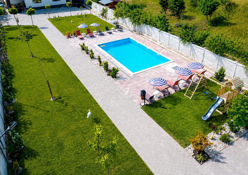 Casa Rareș & Karina