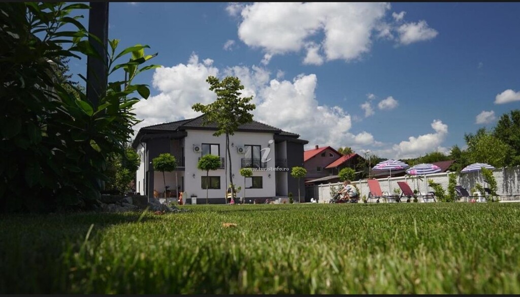 Casa Rareș & Karina