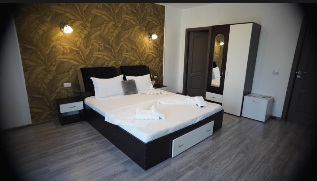 Casa Rareș & Karina