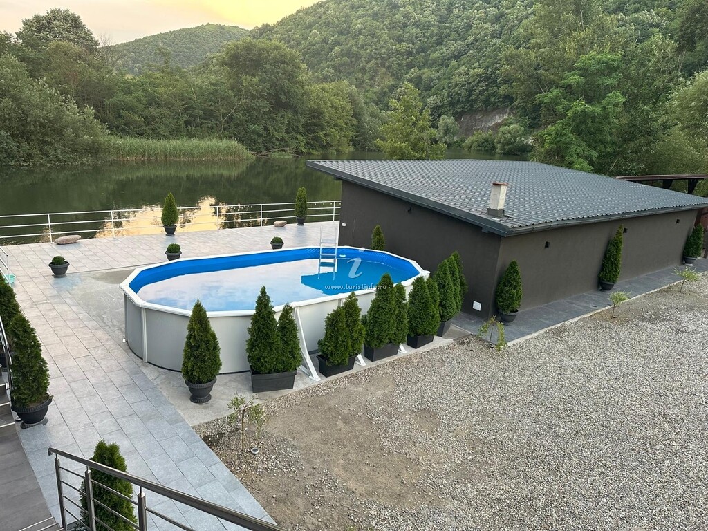 Casa Ricky House