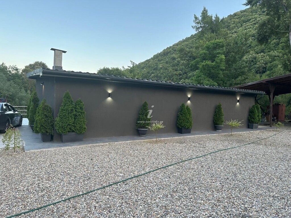 Casa Ricky House
