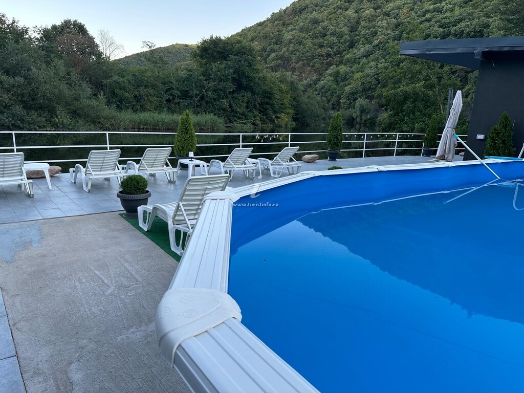 Casa Ricky House