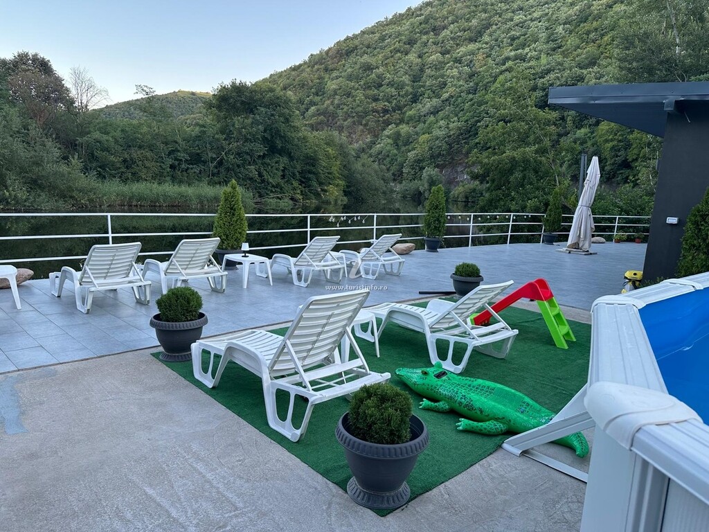 Casa Ricky House