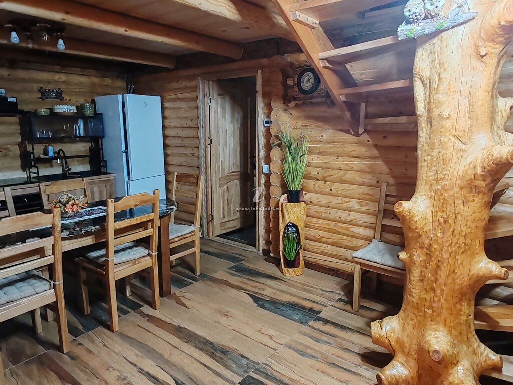 Cabana de sub Nuc