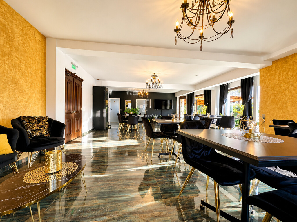 Vila Emerald Residence