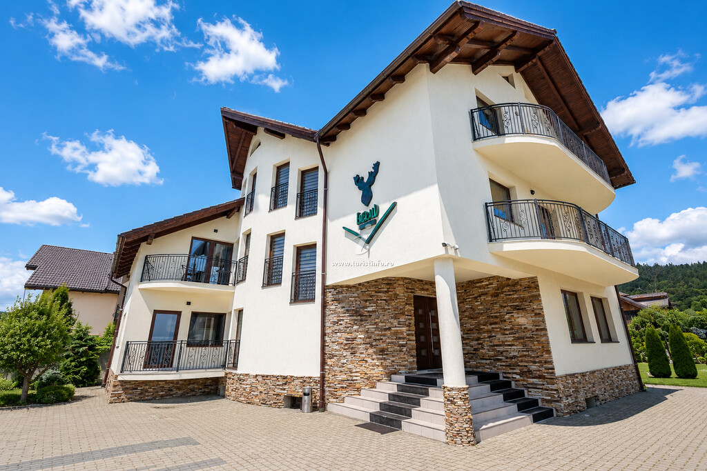 Vila Emerald Residence