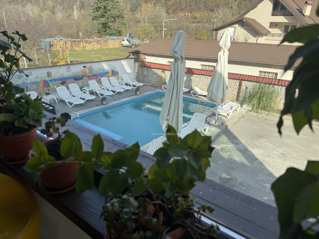 Pensiunea Casa Obștei