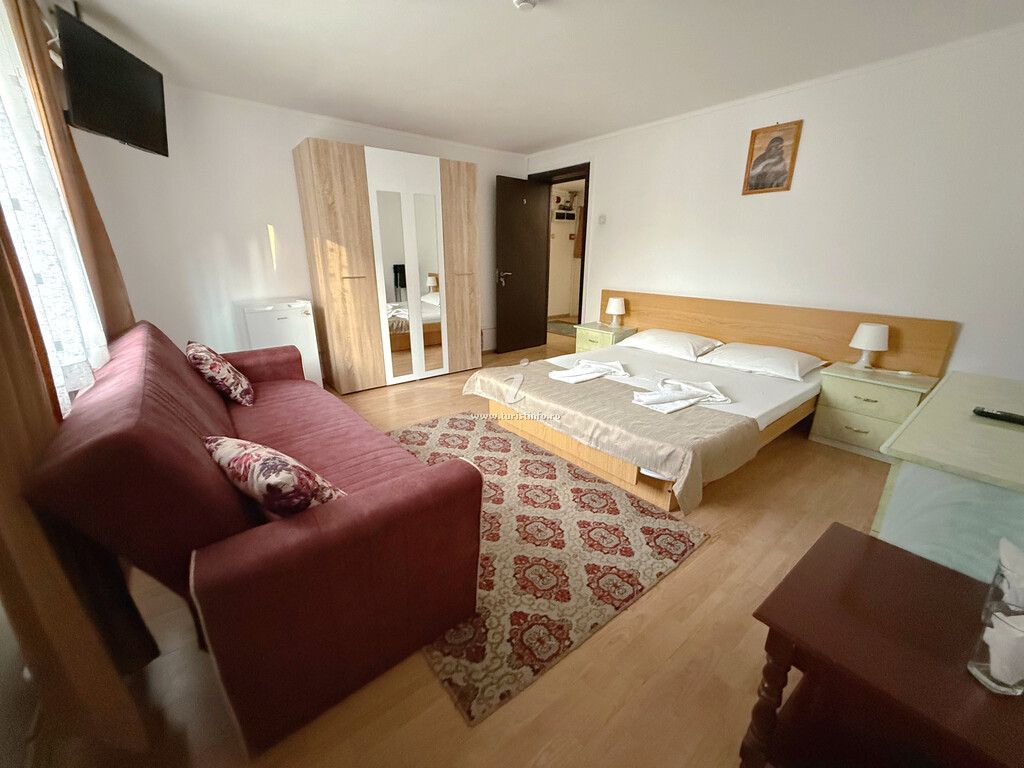 Pensiunea Casa Obștei