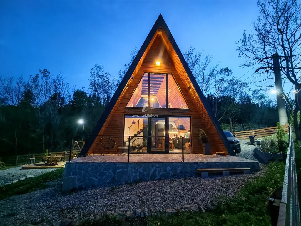 A-frame Bâzz