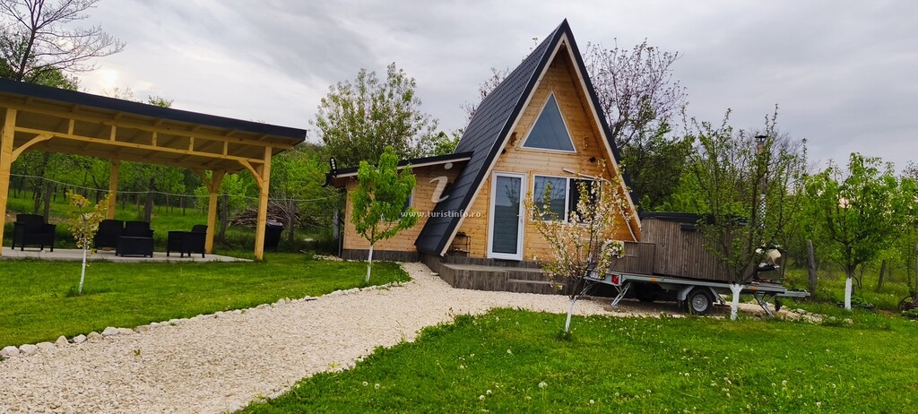 A-frame Yra