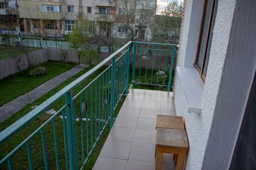 Vila Far