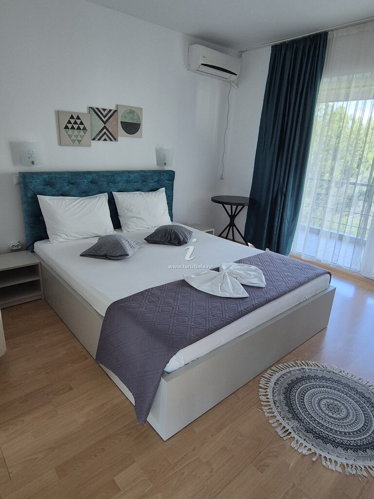 Camere de închiriat DiaNord