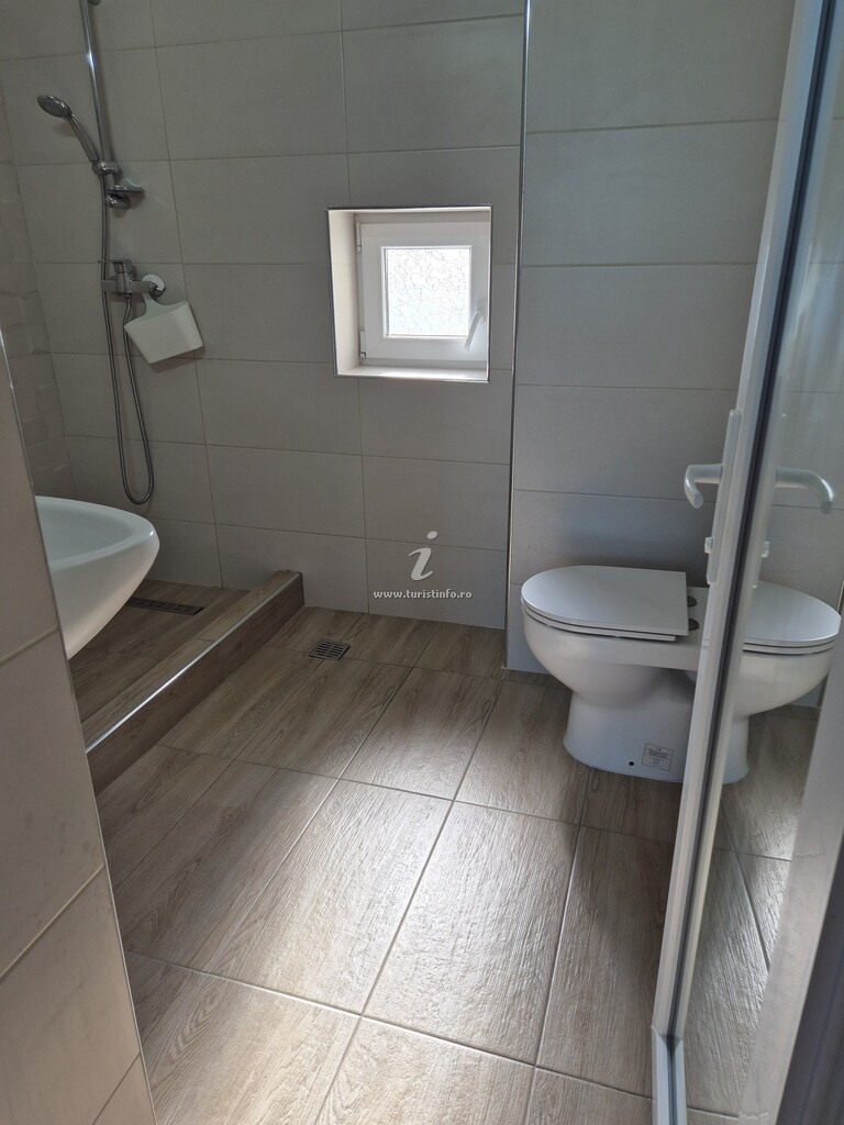 Camere de închiriat DiaNord