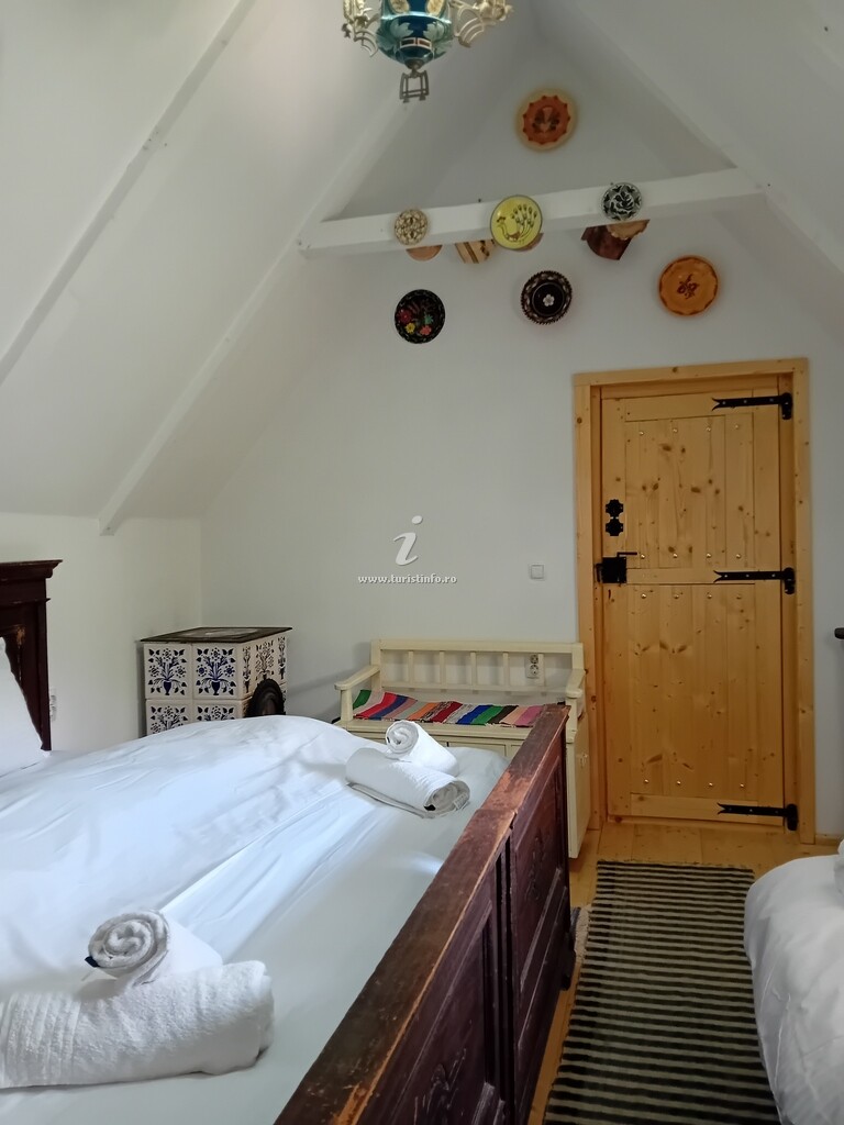 Casa Bunicilor Retezat