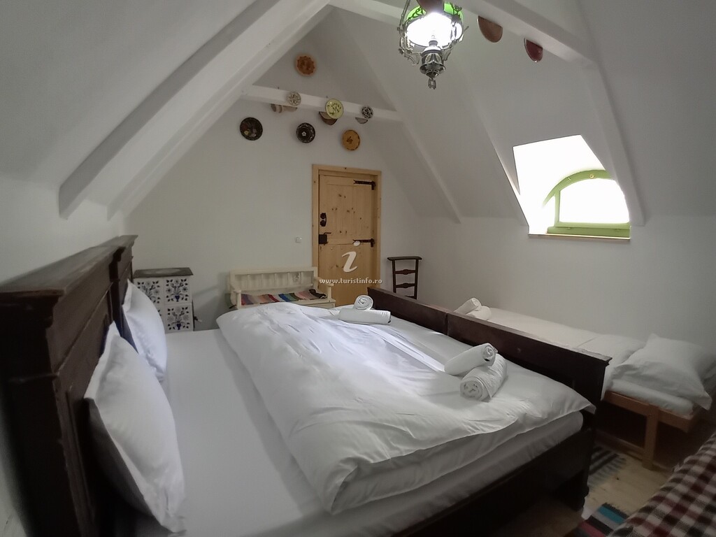 Casa Bunicilor Retezat