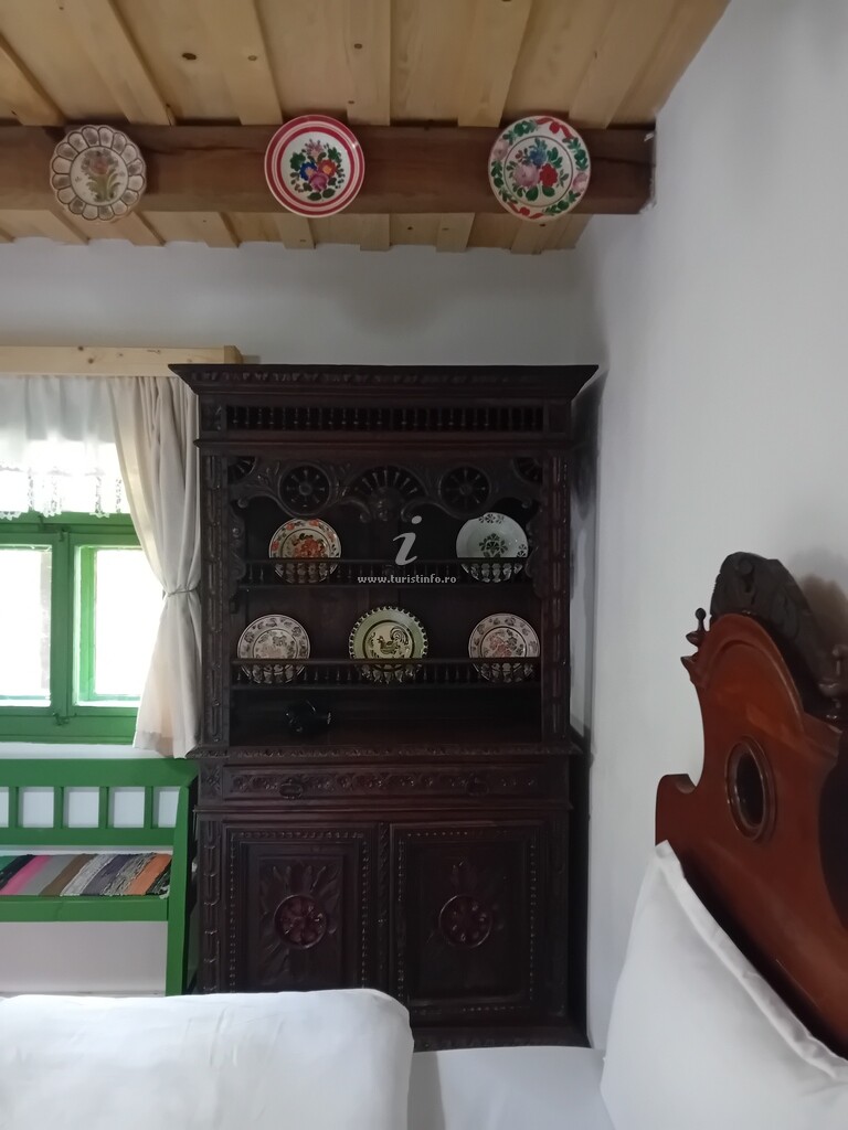 Casa Bunicilor Retezat